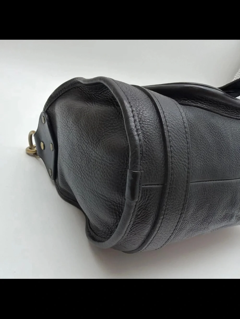 Mulberry Black Leather Shoulder Bag with Brass Hardware